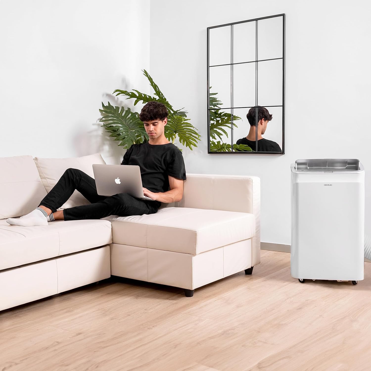 Cecotec ForceClima 12600 Heating Portable Air Conditioner with Remote Control and Heat Pump, 12000 BTU, LED Display, 5 Modes, Dehumidification, Coverage 26-28 m²