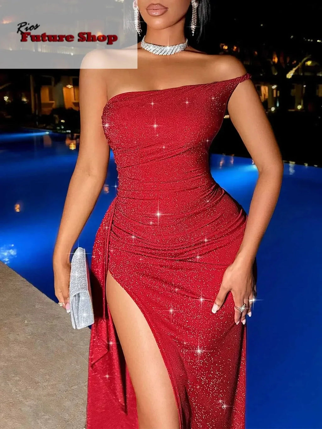 Vestido vermelho luminoso com alças assimétricas e racha lateral - Rios Future Shop