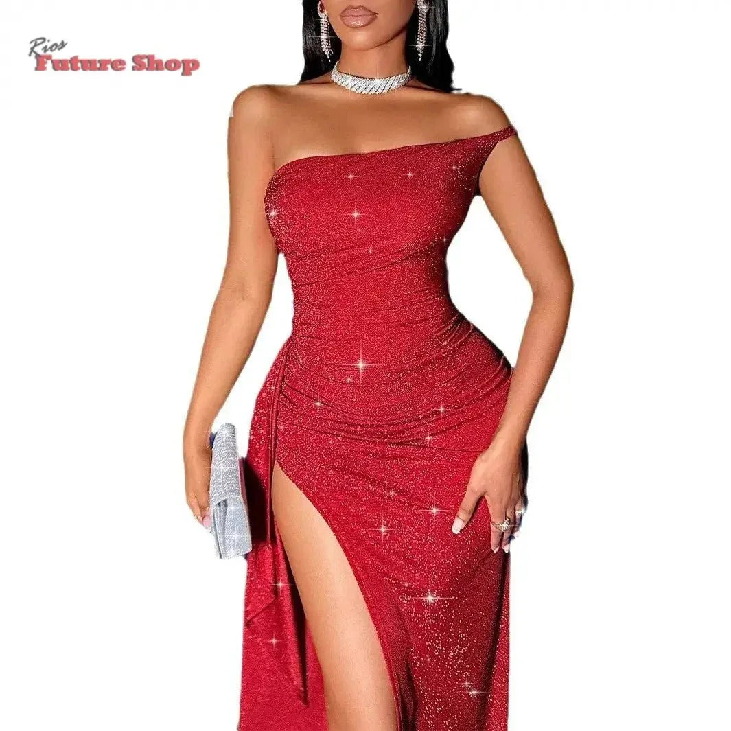 Vestido vermelho luminoso com alças assimétricas e racha lateral - Rios Future Shop